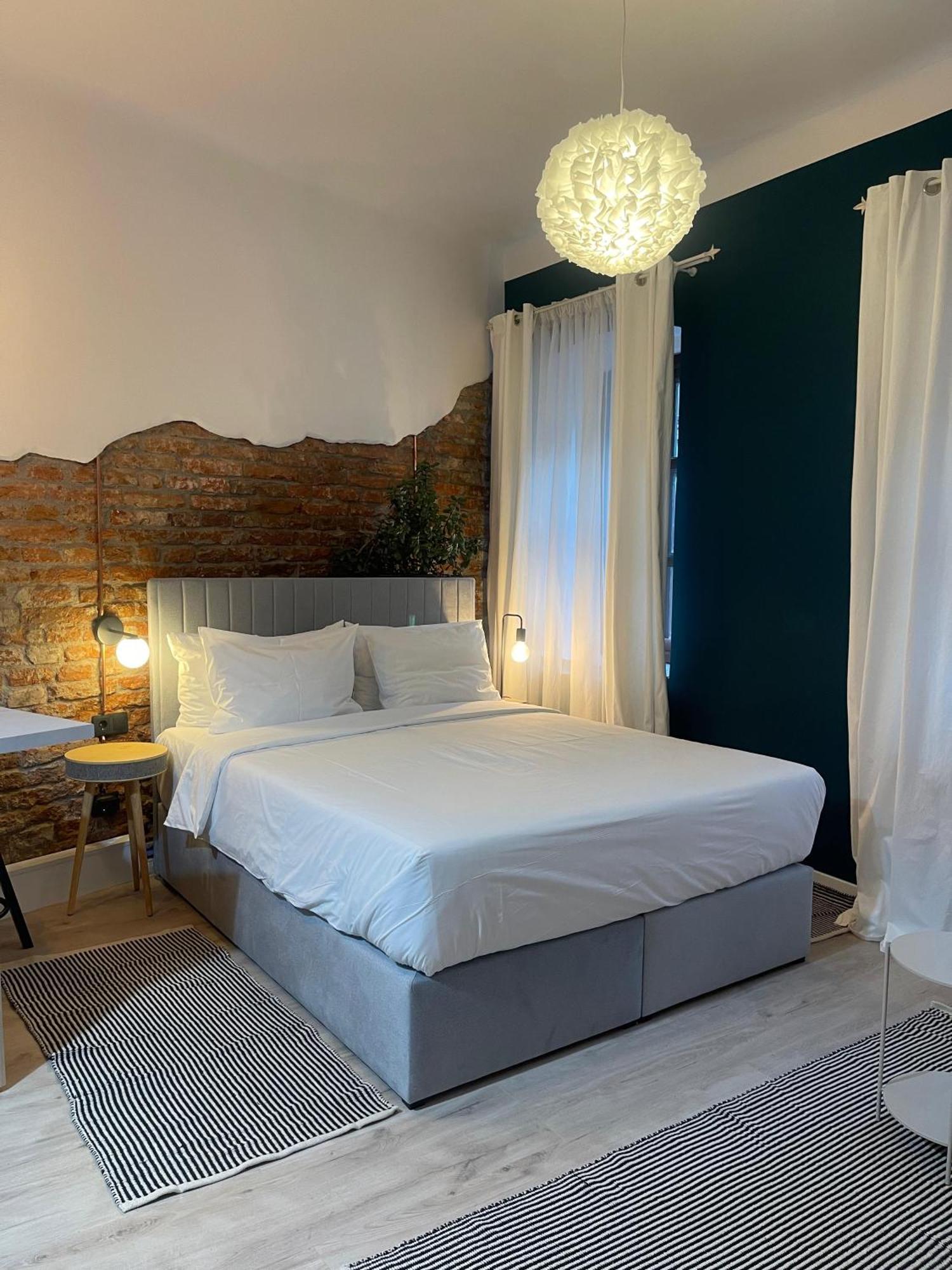 Goldsmith Bed & Breakfast Sibiu Exterior photo
