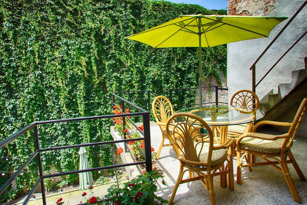 Goldsmith Bed & Breakfast Sibiu Exterior photo