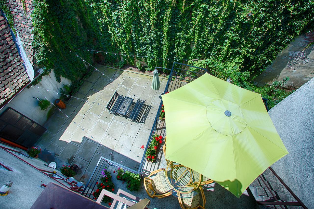 Goldsmith Bed & Breakfast Sibiu Exterior photo