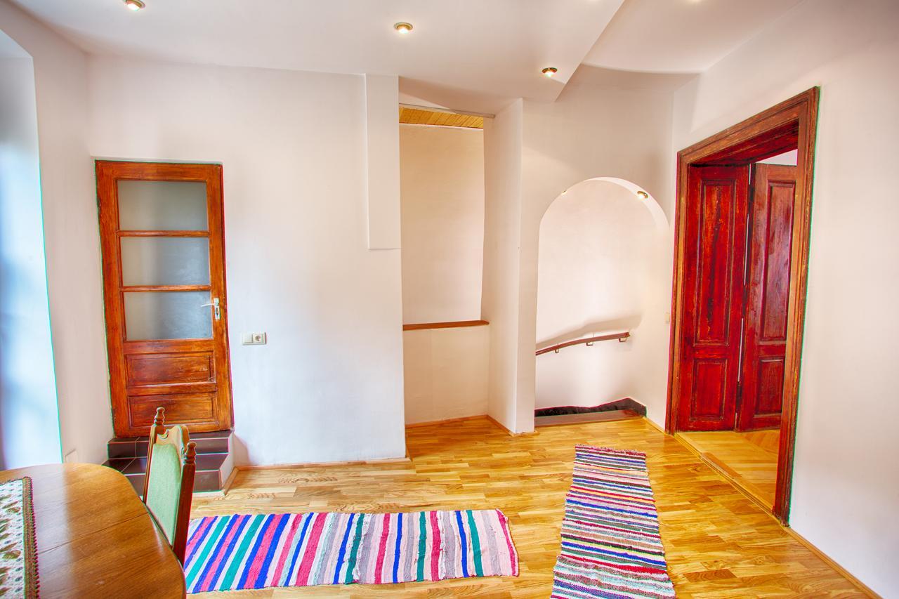 Goldsmith Bed & Breakfast Sibiu Exterior photo